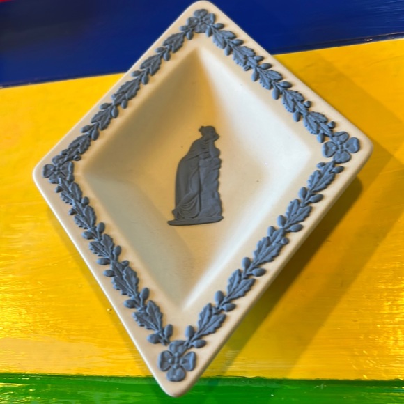 Wedgwood RARE blue on white diamond trinket tray bowl plate England - Picture 1 of 7